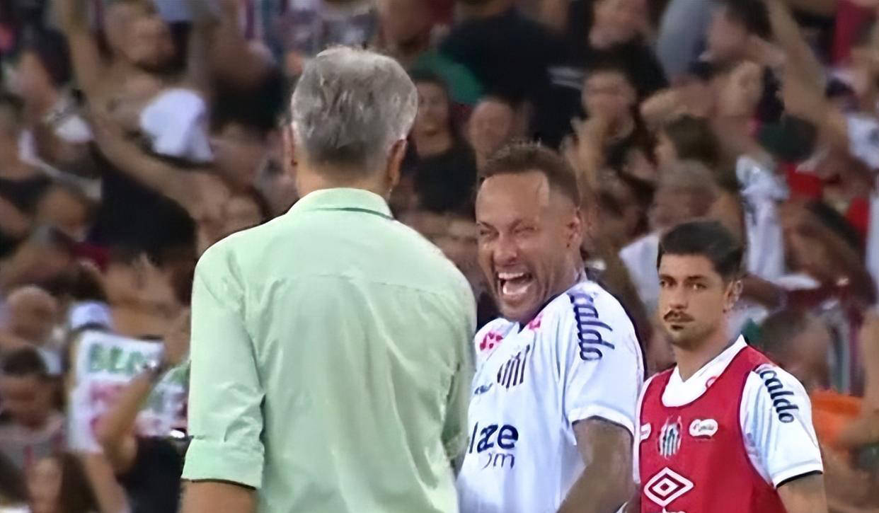 开云入口-关于拜仁引发争议！，内马尔官方宣布比赛局势复杂新规引发球迷热议的信息