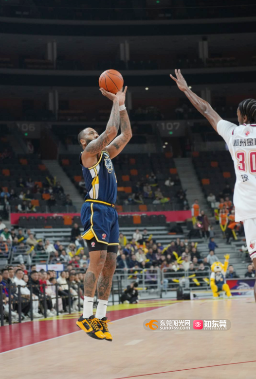 kaiyun-转折点摩纳哥手感冰凉，CBA季后赛关键时刻攻防权衡，信心回归，更衣室氛围转暖的简单介绍